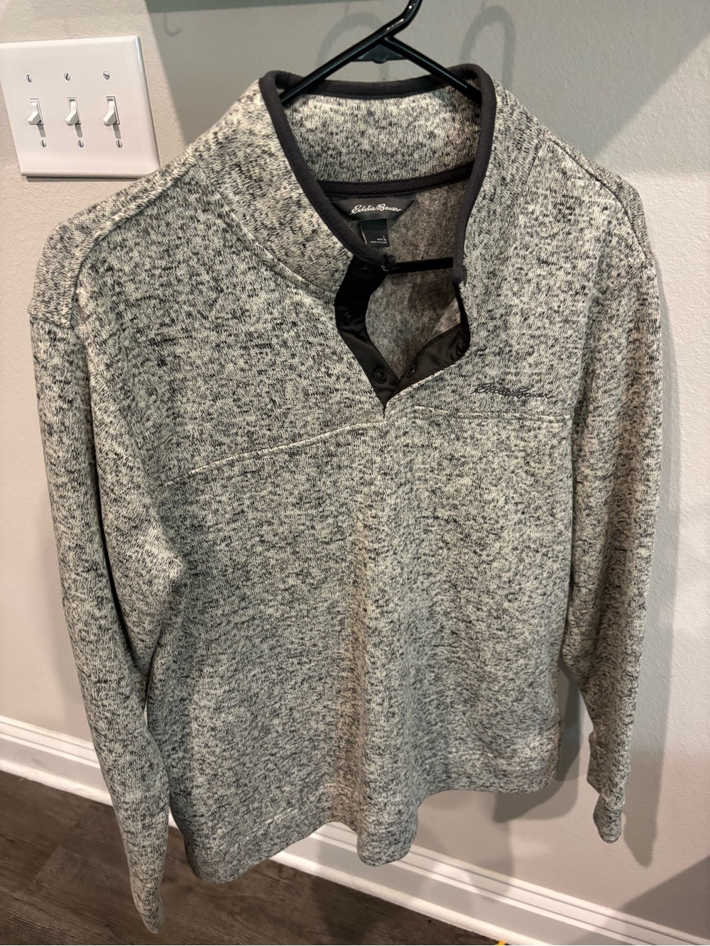 Eddie Bauer Men's Marled Gray Zip-Style Pullover